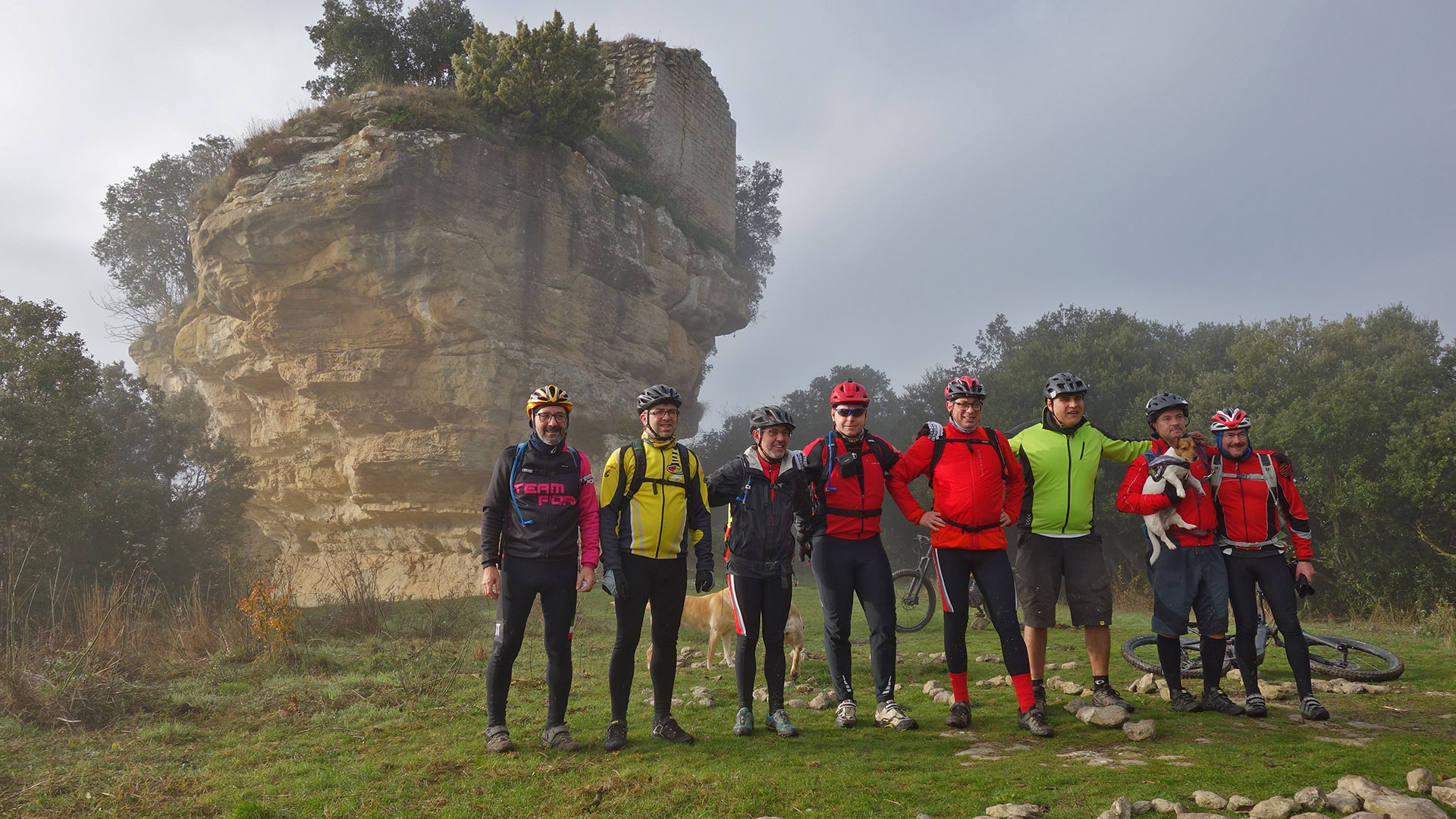 Castellcir-Collsuspina. Mil i un corriols