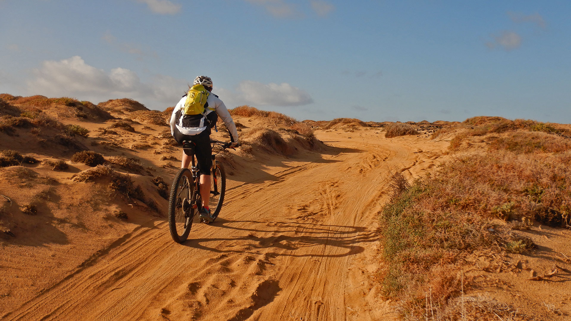 Tracks de Lava. 4ª etapa Famara – Playa Blanca