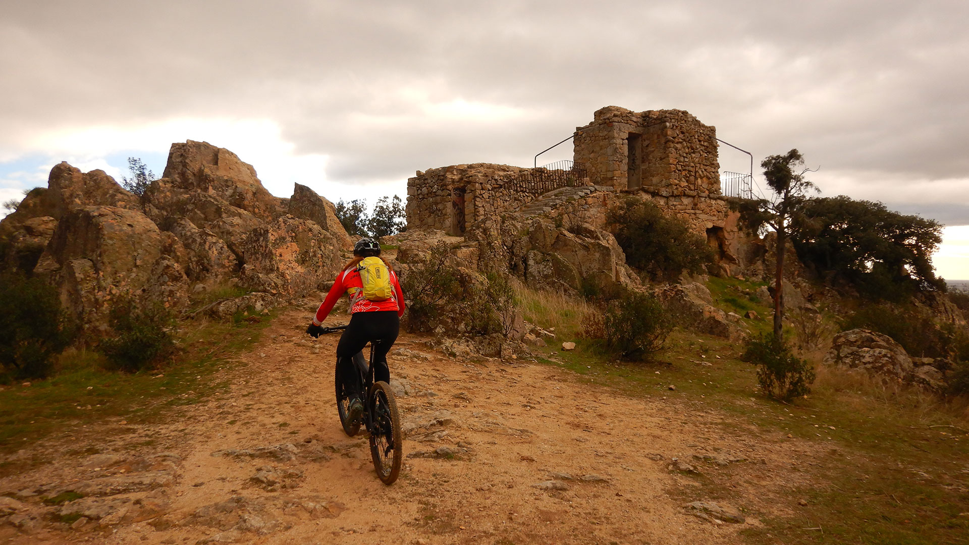 Torrelodones - Bunker Posición Lince y Atalaya