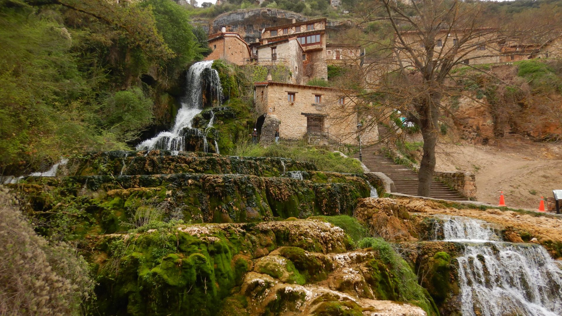 Hoces del Ebro- Senda de los chozos de Estilla